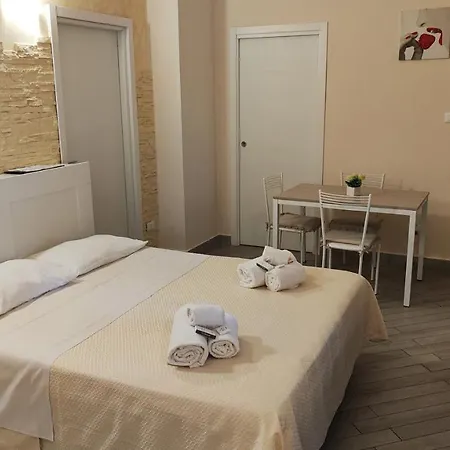 Πανσιόν Sicily In - & Breakfast