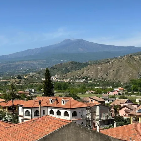 Πανσιόν Sicily In - & Breakfast 3*